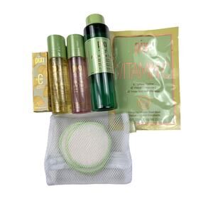 Pixi Skin Care Bundle in Green